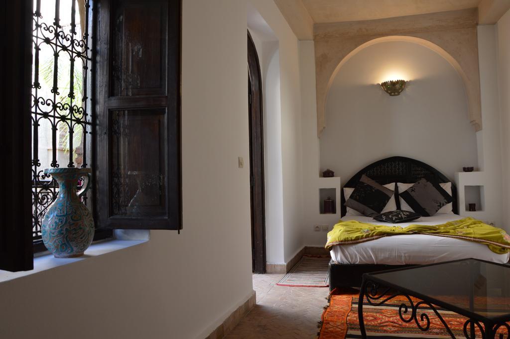 Riad Palmier (Adults Only) Marrakesh Exterior photo